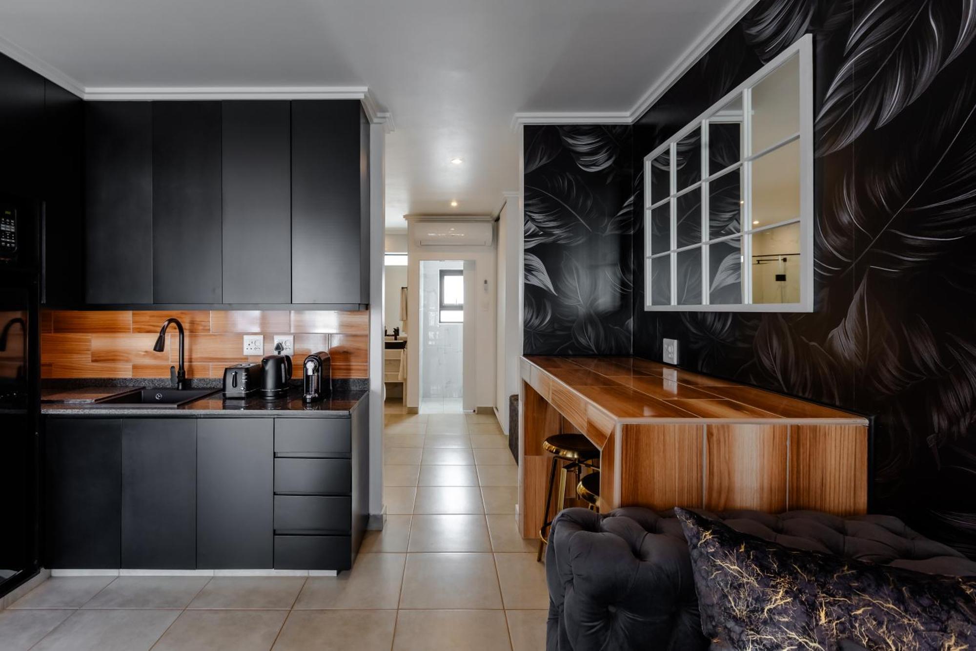 Bedfordview Hotel & Apartments Johannesburg Room photo